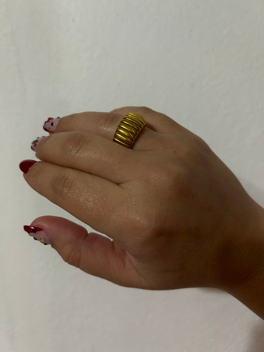 Gold Chunky Ring